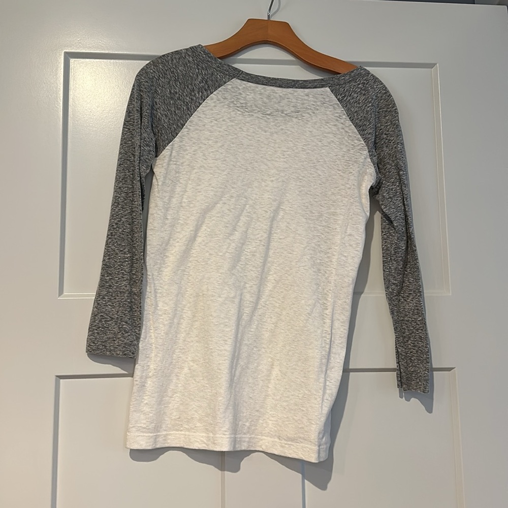 J.Crew 3/4 length baseball Tee - Picture 2 of 6